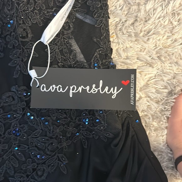 Ava presely designer dress size 0 - Picture 3 of 4